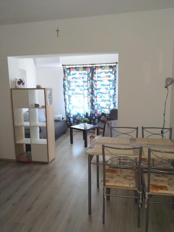 Apartments Zlatko PUY Eksteriør bilde